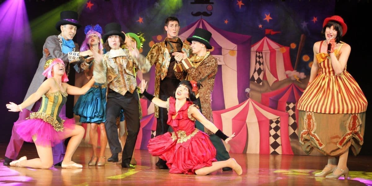 飛鳥Ⅱ（マジックショー）