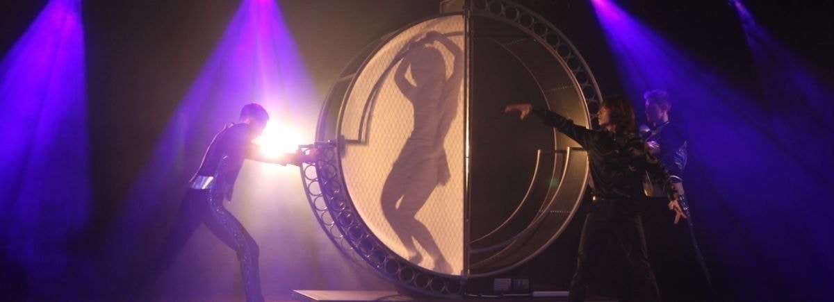 飛鳥Ⅱ（マジックショー）